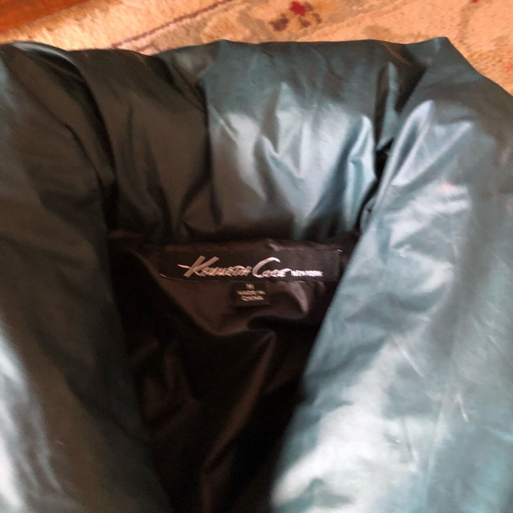 Kenneth Cole green Puffer coat - Picture 2 of 3
